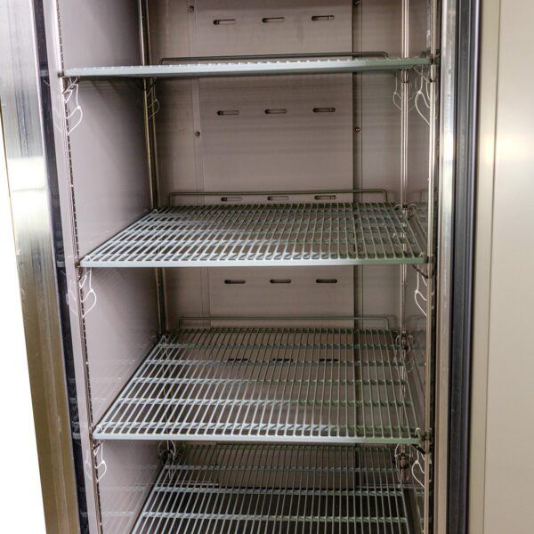 Refrigerador de puerta inoxidable 23'' - Image 4